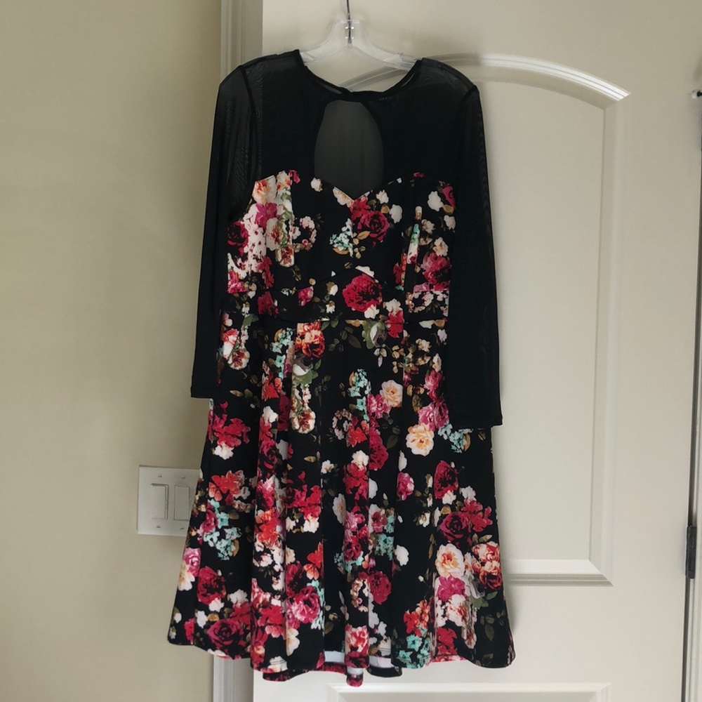 Torrid size (plus) 2 flowered dress